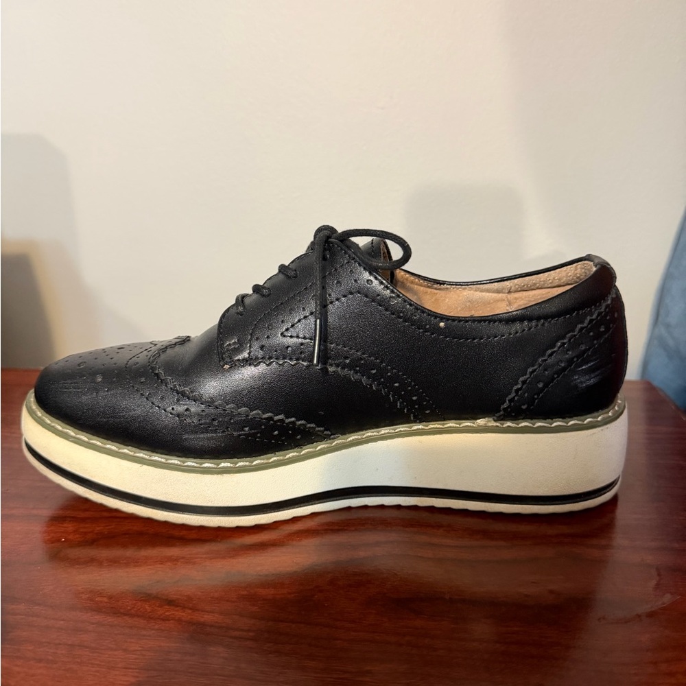 Black Women's Oxford Brogue Shoes